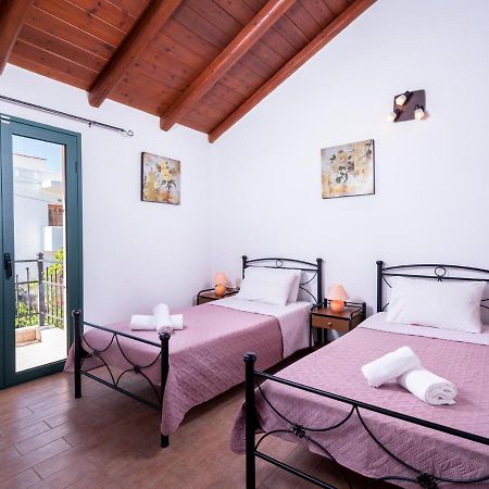 Vrisanos Apartment Pitsidia Luaran gambar