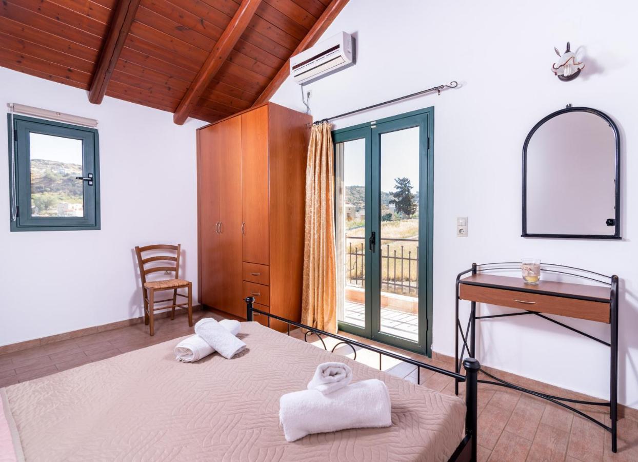 Vrisanos Apartment Pitsidia Luaran gambar
