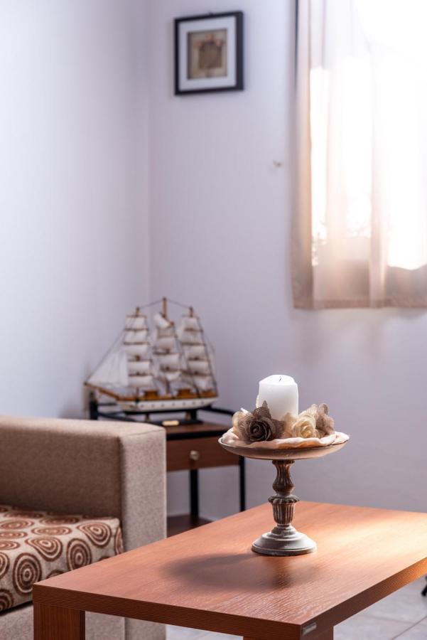 Vrisanos Apartment Pitsidia Luaran gambar