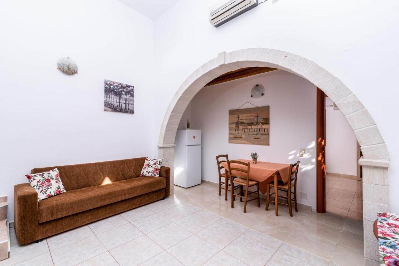 Vrisanos Apartment Pitsidia Luaran gambar