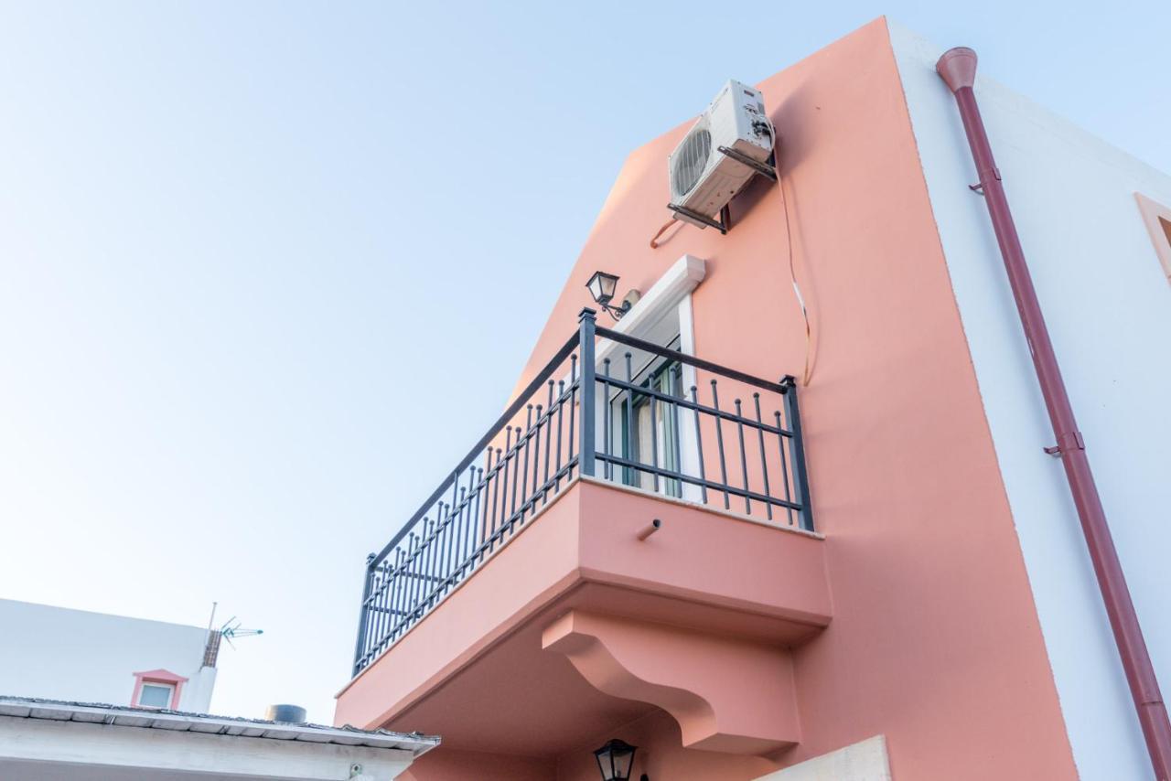 Vrisanos Apartment Pitsidia Luaran gambar