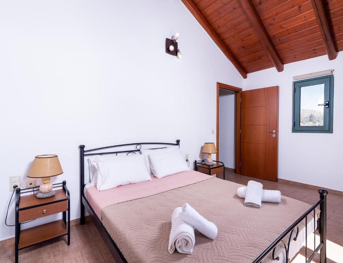 Vrisanos Apartment Pitsidia Luaran gambar