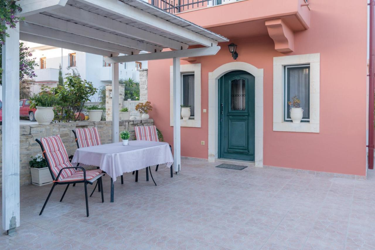 Vrisanos Apartment Pitsidia Luaran gambar