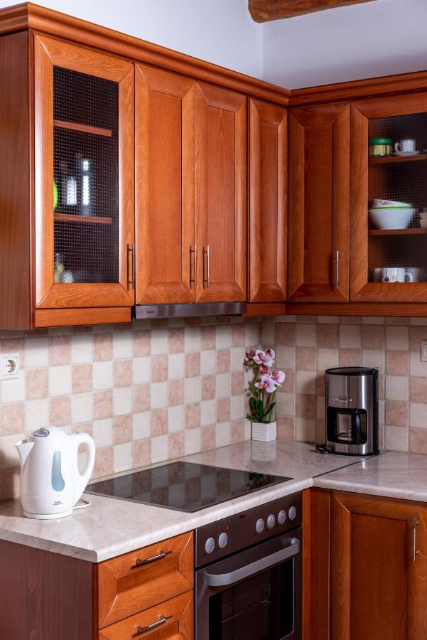 Vrisanos Apartment Pitsidia Luaran gambar