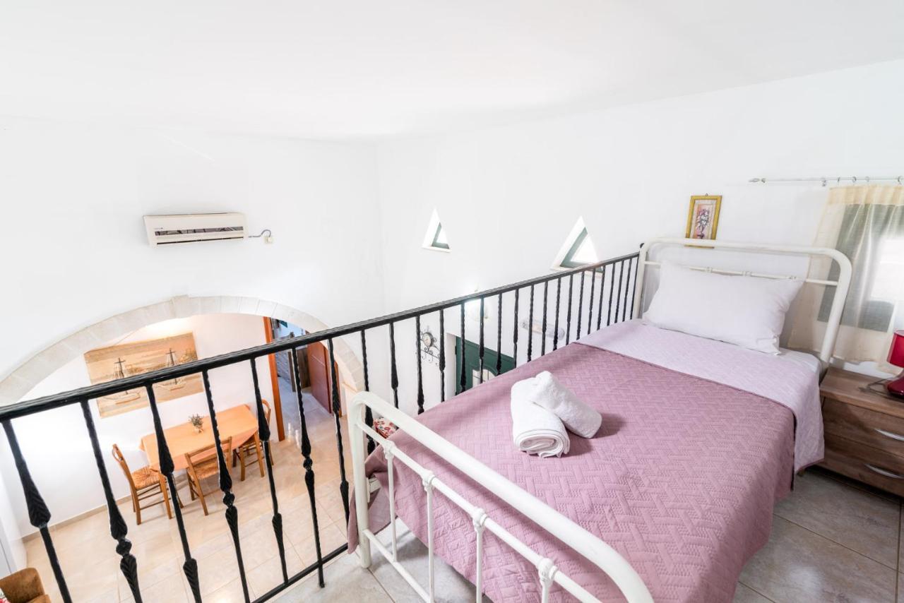 Vrisanos Apartment Pitsidia Luaran gambar